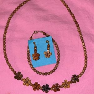 Hawaiian wooden flower jewelry set